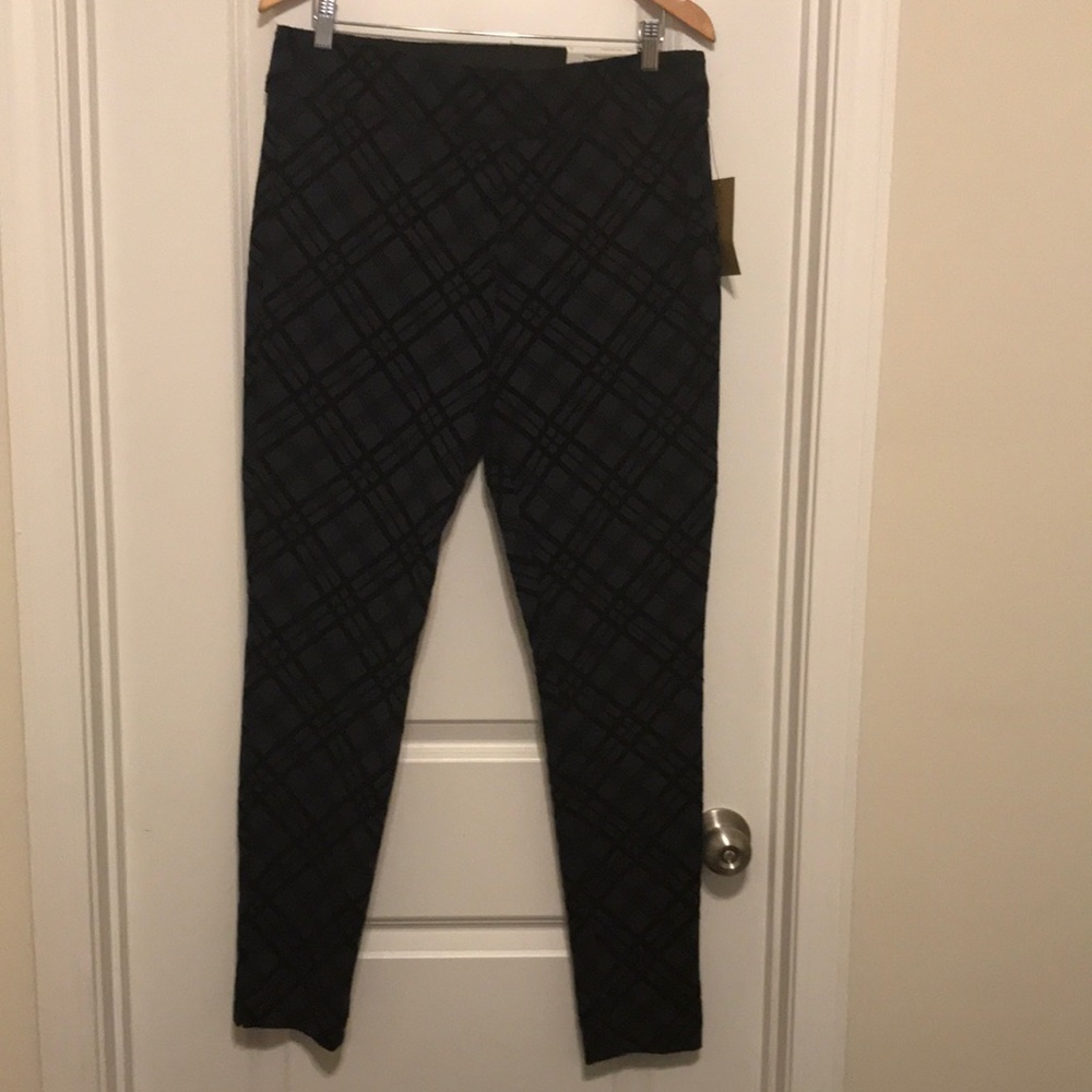 Brand new stretch pants
